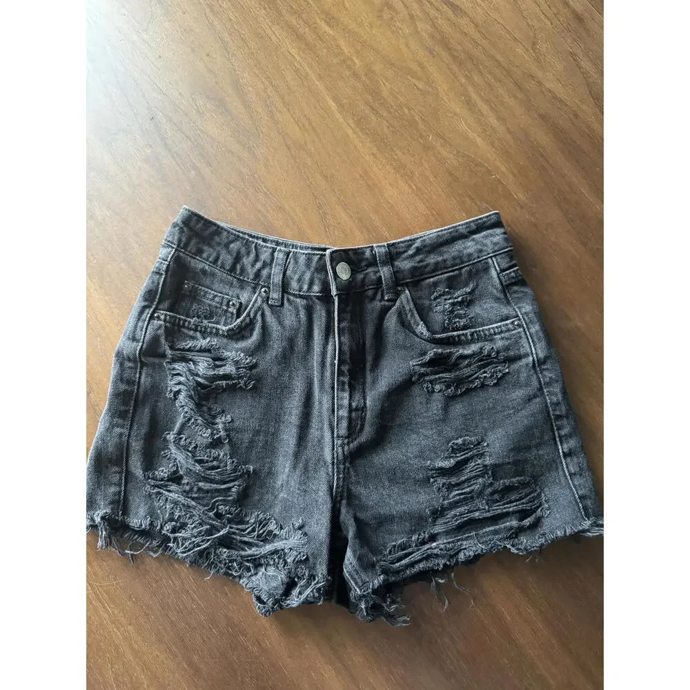 Topshop Moto Black High Waisted Mom Denim Shorts Distressed Cut Off Size 2